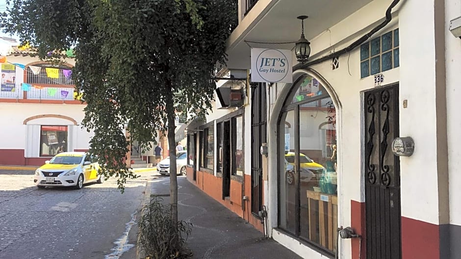 Jet's Gay Youth Hostel