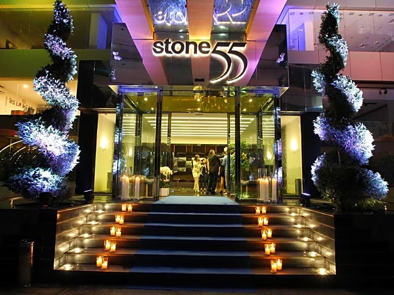 Warwick Stone 55 Hotel