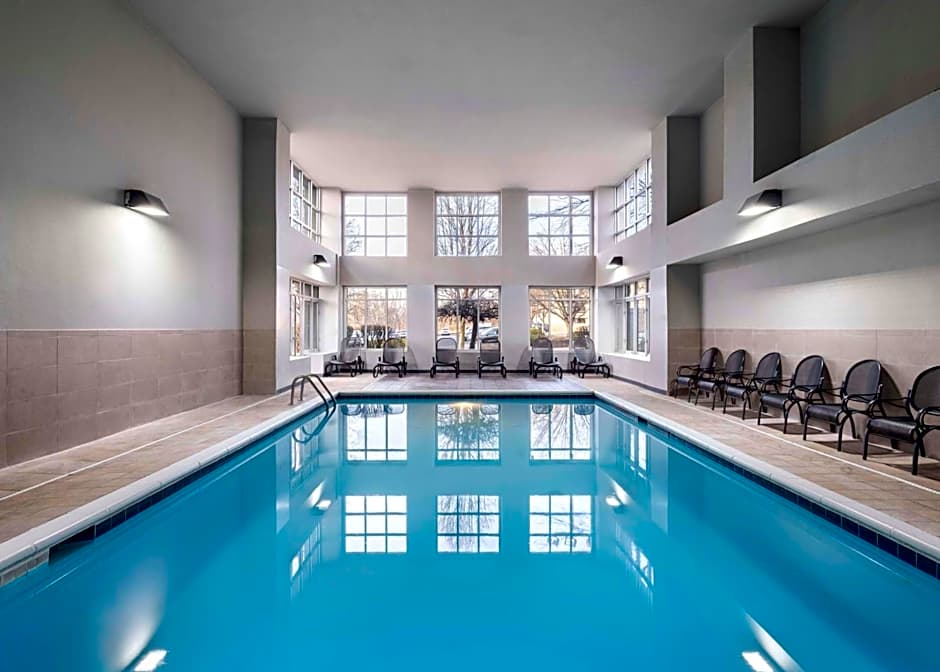 Homewood Suites By Hilton Columbus/Airport