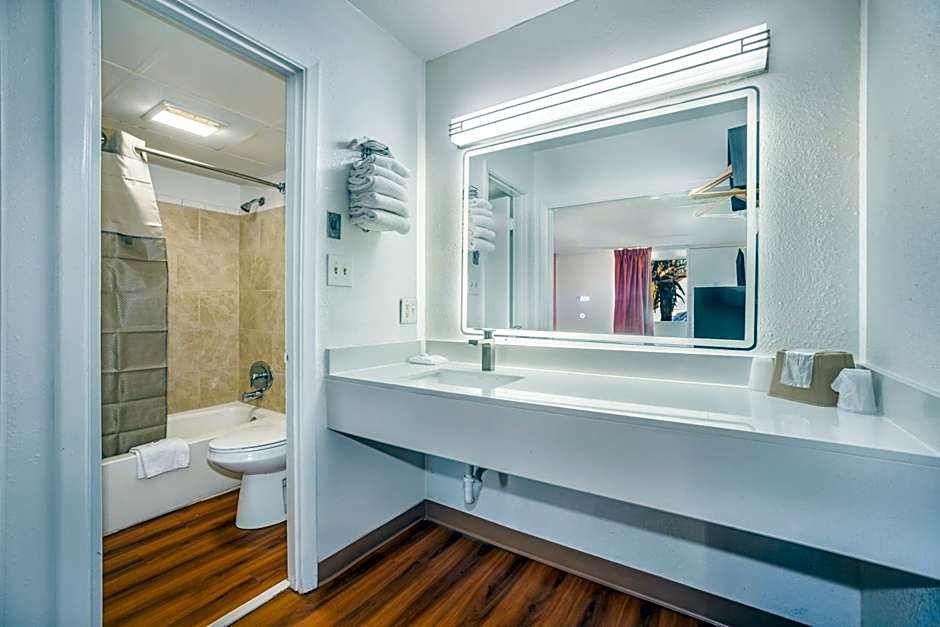 Studio 6 Florence, SC