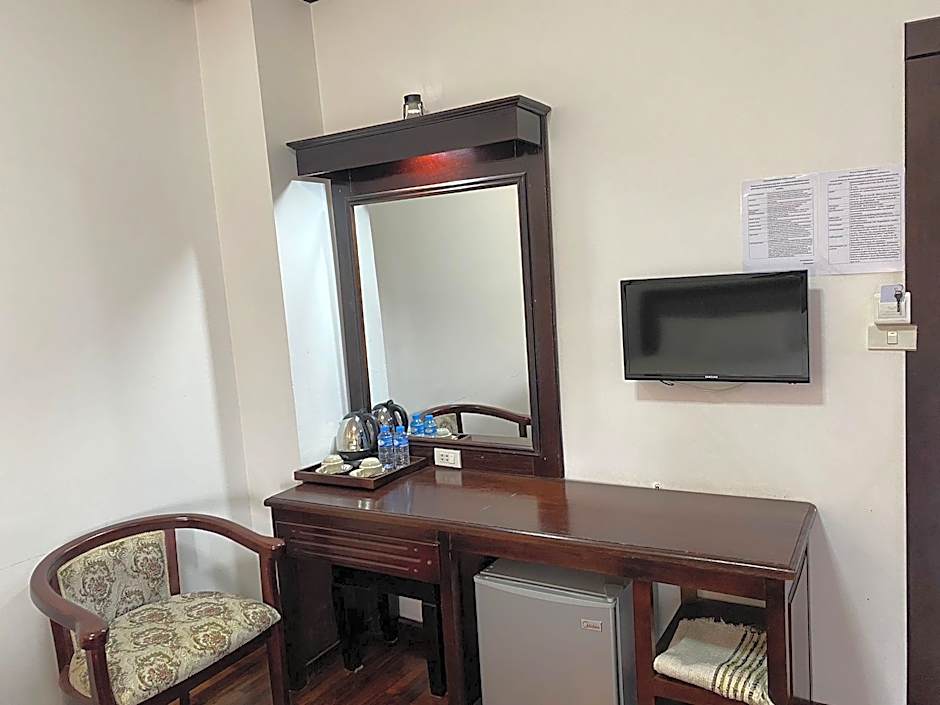 Anoulack Khen Lao Hotel