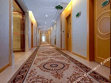 Vienna Hotel (Luhe)
