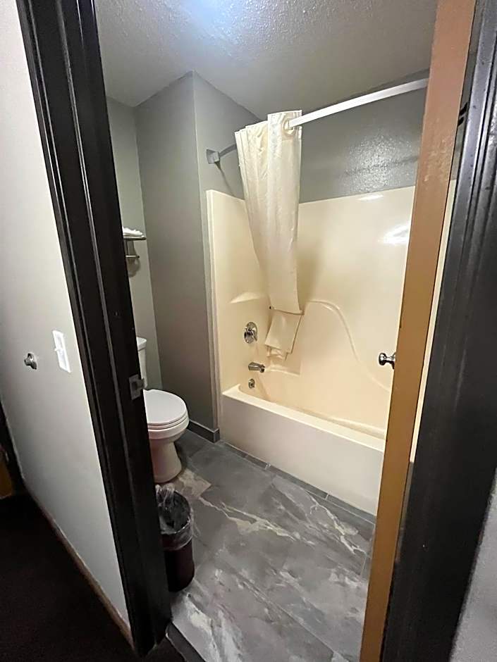 Super 8 by Wyndham Blair