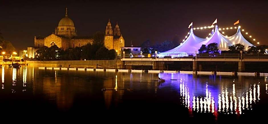 Travelodge Plus Galway