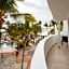 Hotel & Suites El Moro
