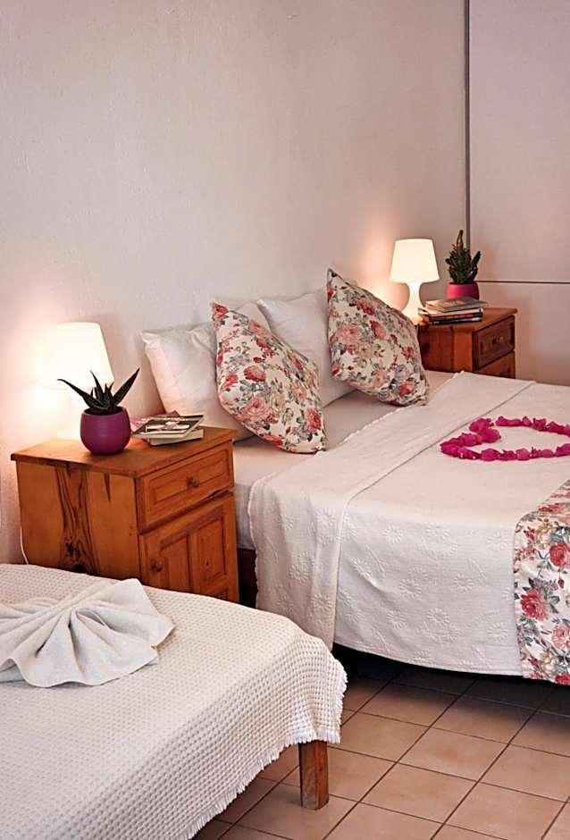 Myra Hotel
