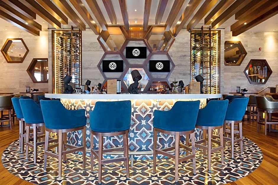 Sandman Signature Calgary Airport Hotel