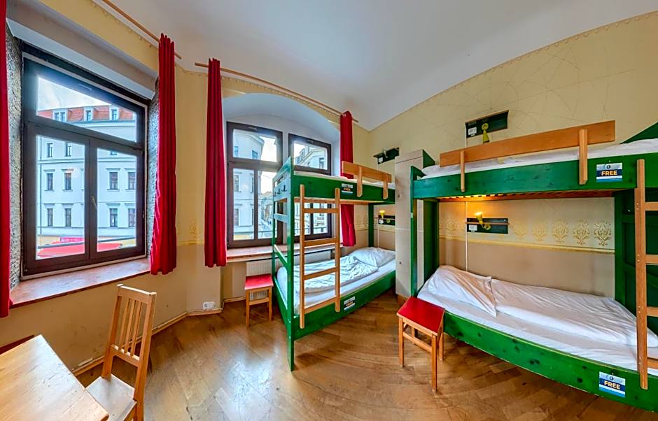 Hostel Mondpalast