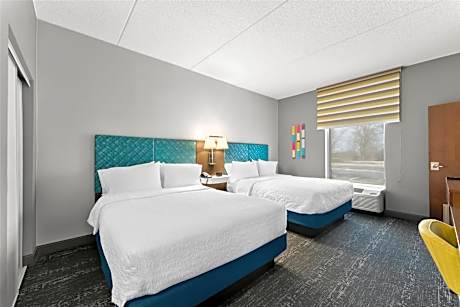 Suite with Two Double Beds - Non-Smoking