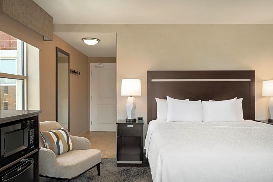 Hampton Inn Portland Downtown Waterfront
