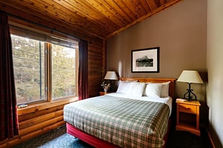 Cedar Lodge 1 Queen + sofabed