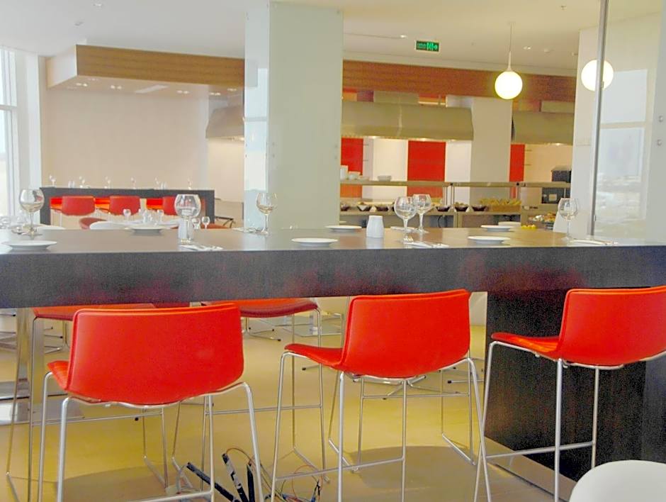 Ibis Yanbu Saudi Arabia Hotel