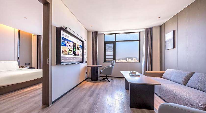 Atour Hotel Meizhou City Center Boli Plaza