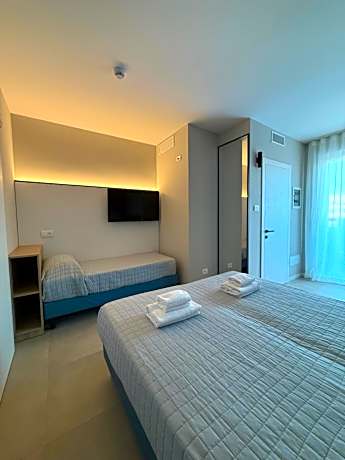 Classic Triple Room