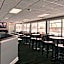 Days Inn & Suites by Wyndham Norton Shores/Muskegon