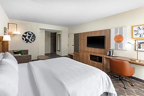 Standard King Room