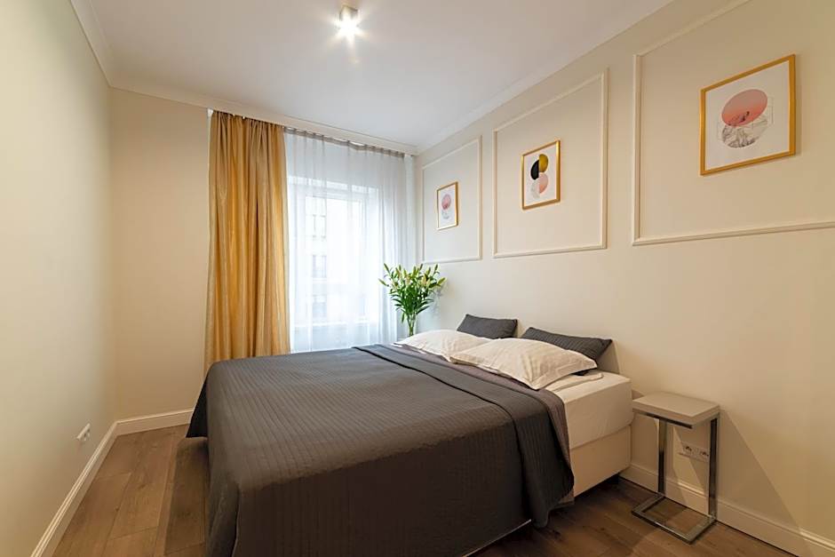 Platinum Towers E-Apartments