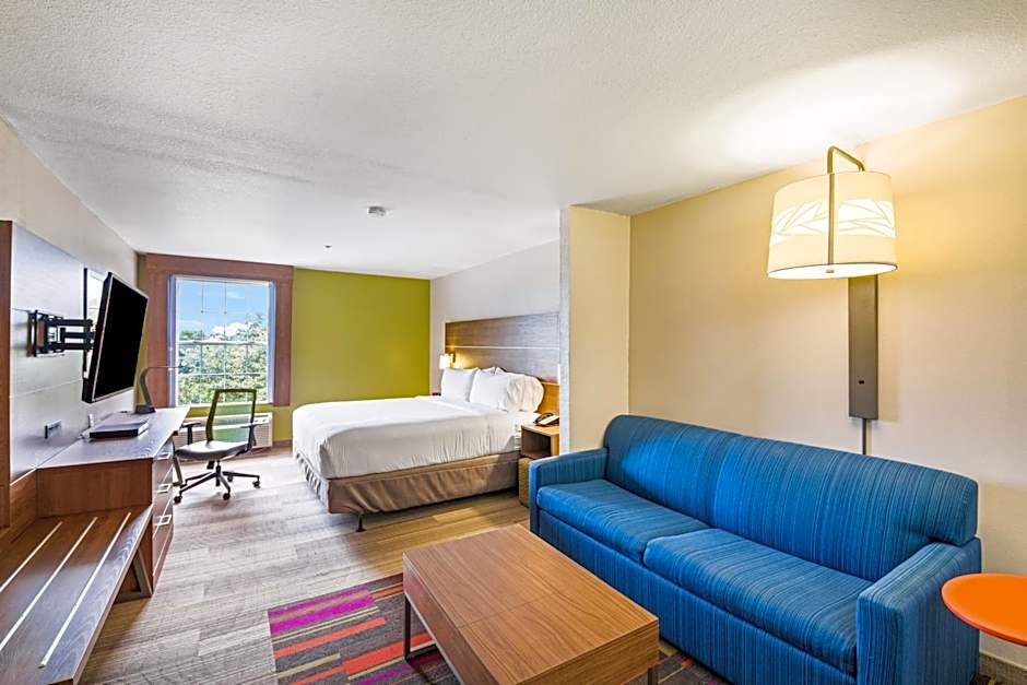 Holiday Inn Express Hotel & Suites Columbus By IHG