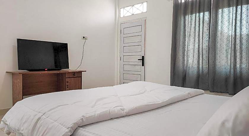 Adela Homestay Syariah Near Universitas Muhammadiyah Jambi Mitra RedDoorz