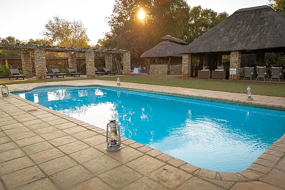 Karongwe River Safari Lodge