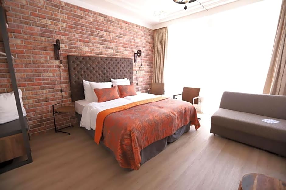 Jupiter Hotel