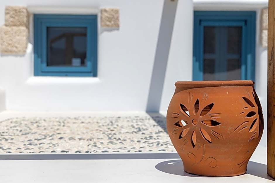 Blue Pearls-Adults Only Luxury Suites