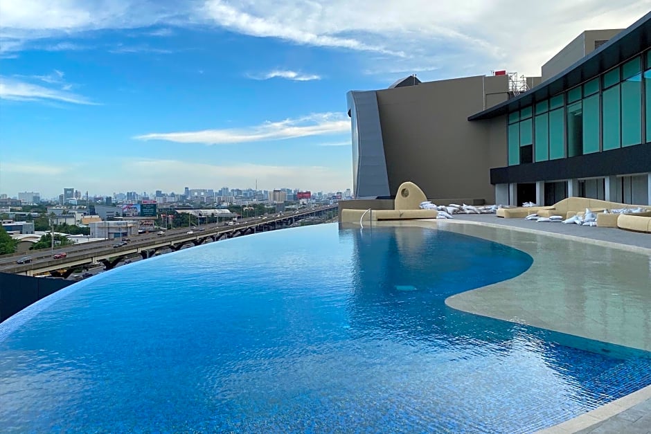 Asawin Grand Convention Hotel