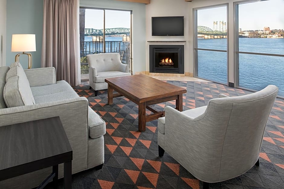 Holiday Inn Portland - Columbia Riverfront by IHG