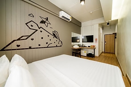 Superior King or Twin