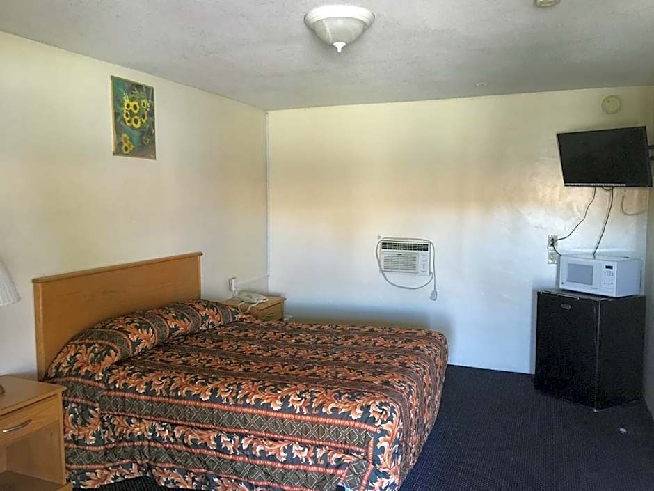 Hacienda Motel