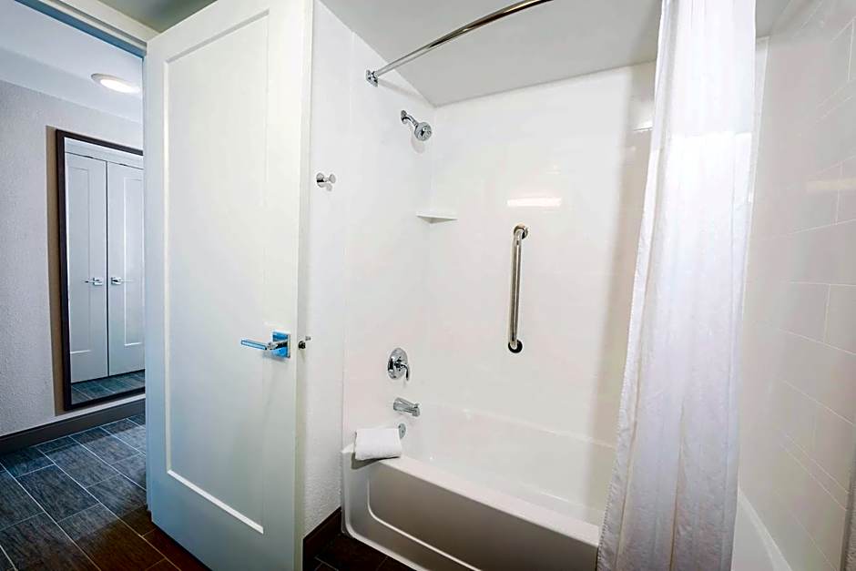 Hampton Inn By Hilton Virginia Beach-Oceanfront North