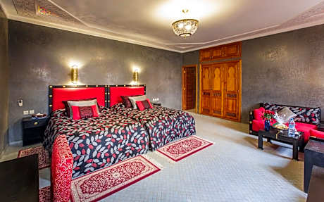 Ambassador Twin Suite