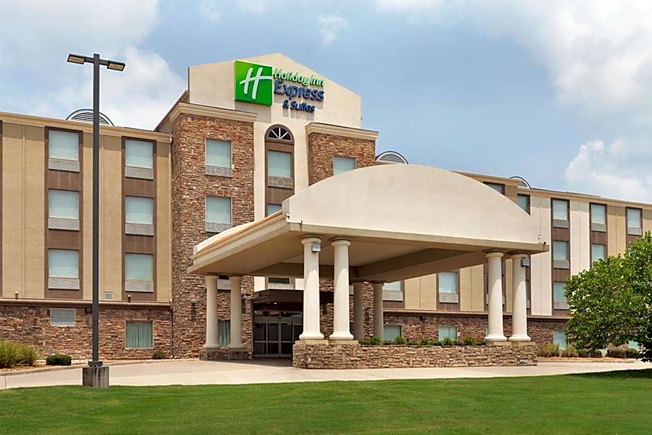 Holiday Inn Express Searcy By IHG