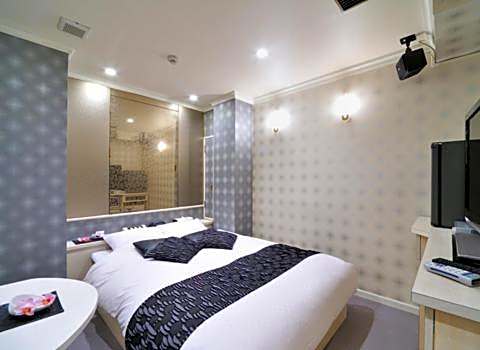 Hotel California Kaminarimon (Adult Only)