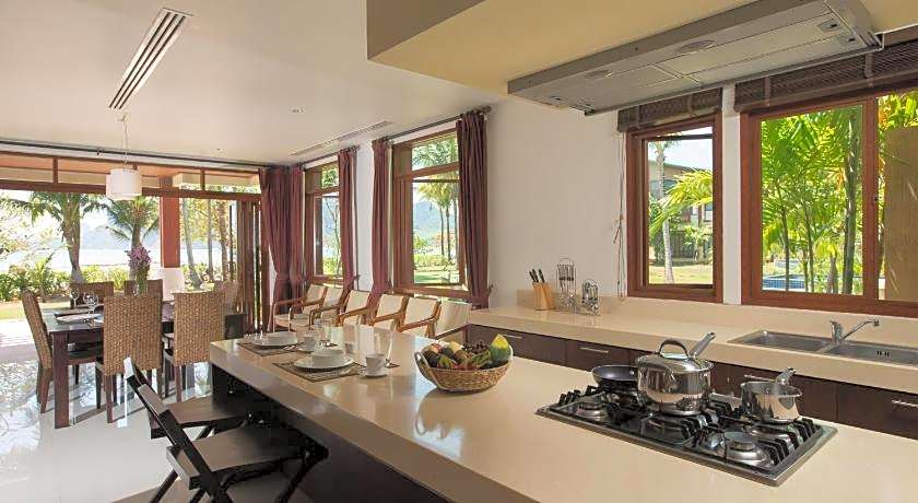 Amatapura Beach Villa 1, SHA Certified