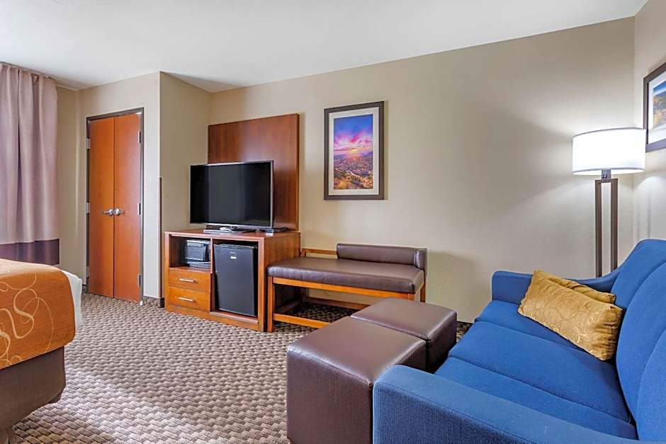 Comfort Suites Hobbs