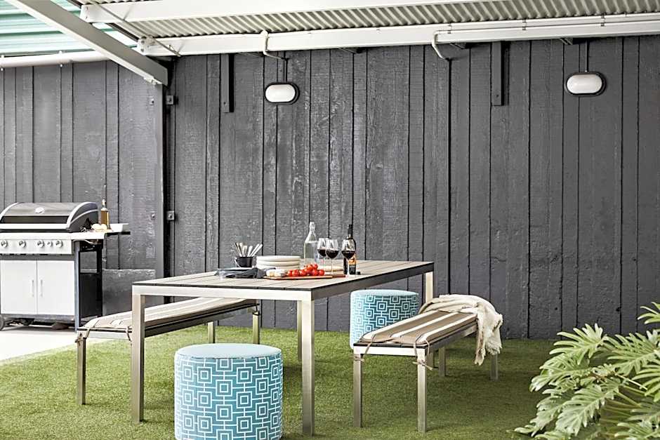 Punthill Spring Hill