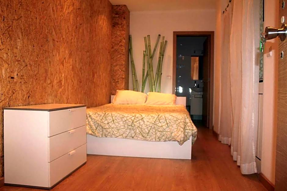 Green Wave Hostel