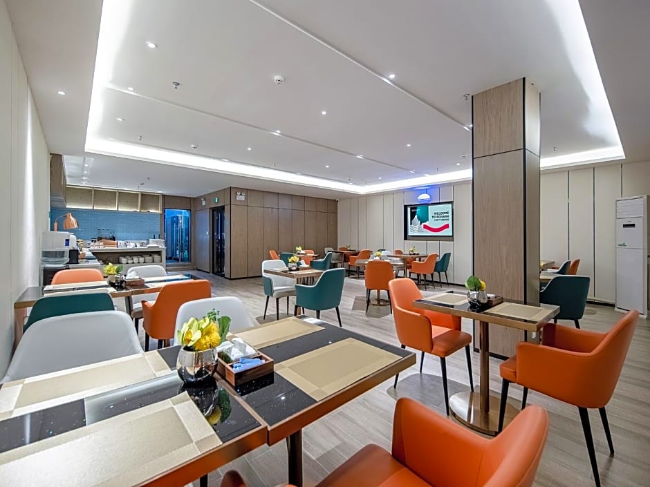 Echarm Hotel Hechi Bama