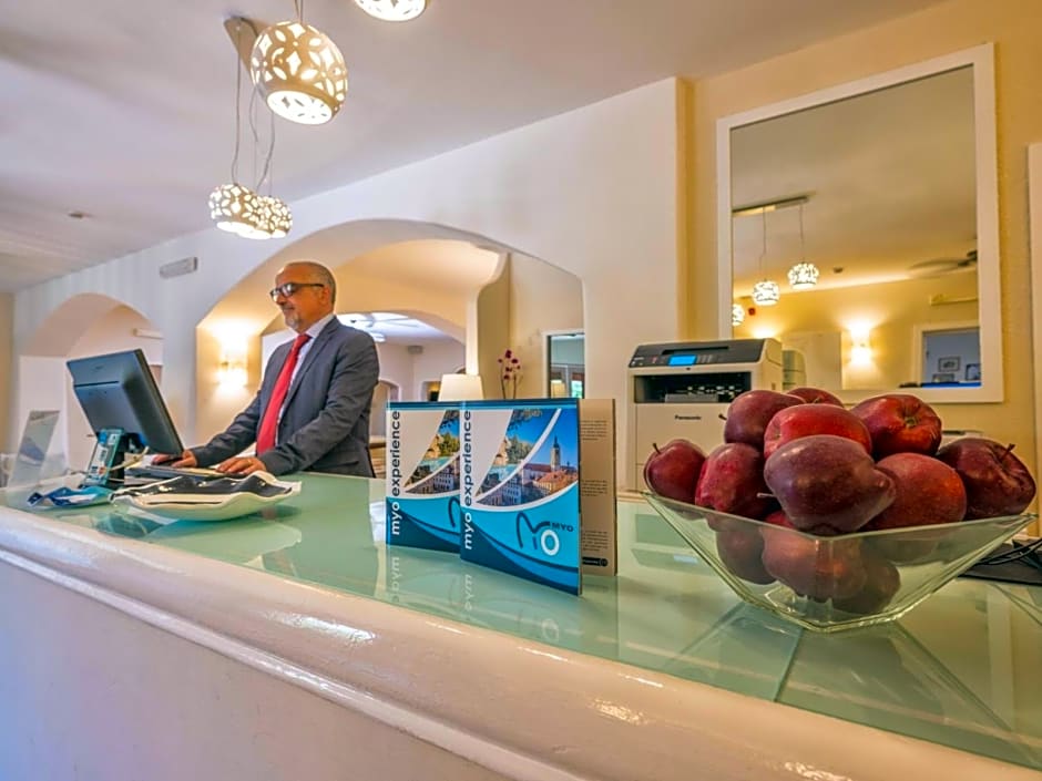 Hotel Rocce Sarde