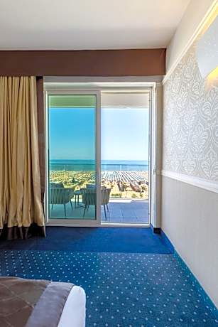 Superior Triple Room with Sea View
