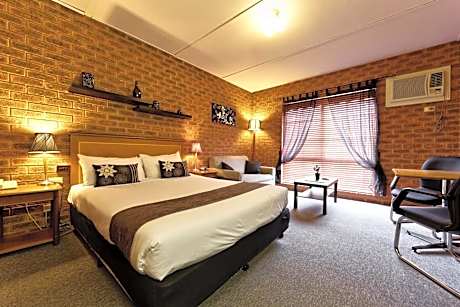 Queen Room