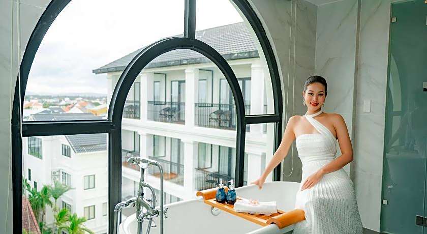 Shining Riverside Hoi An Boutique & Spa