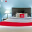 OYO Hotel Knoxville TN Cedar Bluff I-40