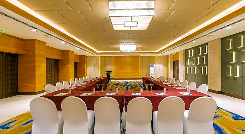 Holiday Inn Agra MG Road By IHG