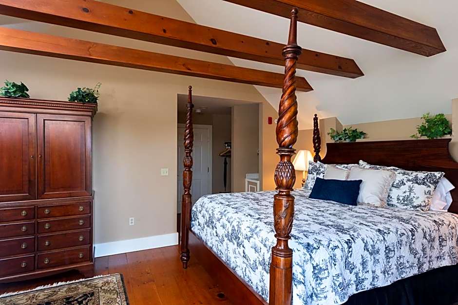 Strong House Inn
