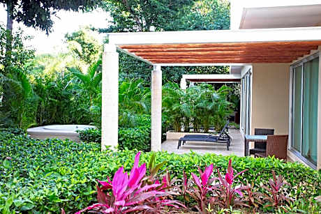 Junior Suite Superior Garden (3 Adults)