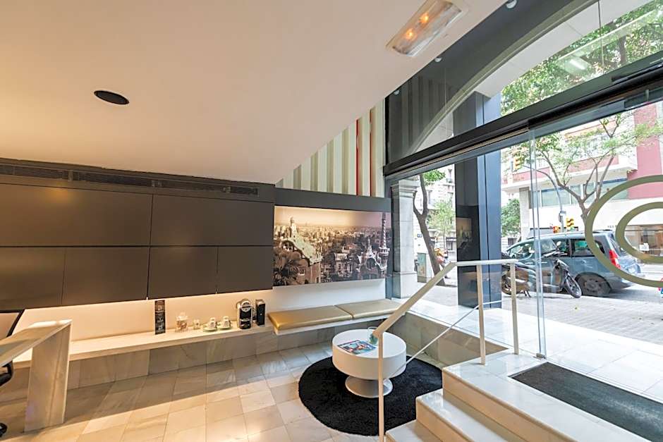 Atenea Rekord Suites