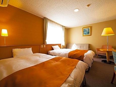 Suite with Garden View