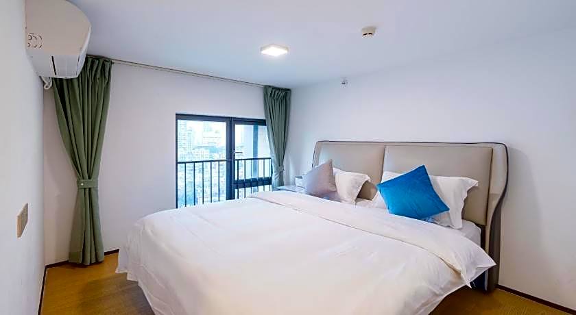 Sunny Apartment Of Grand Continental